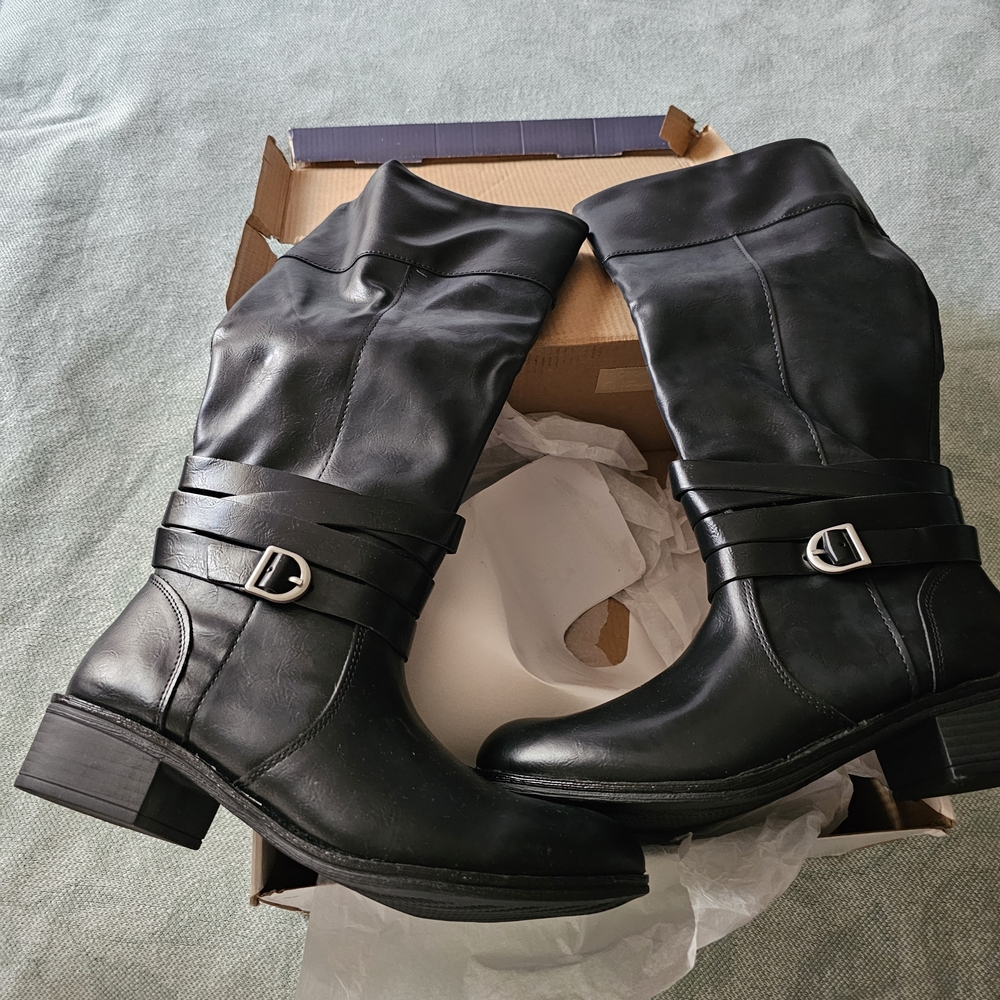 Black Leather Knee-High Boots
